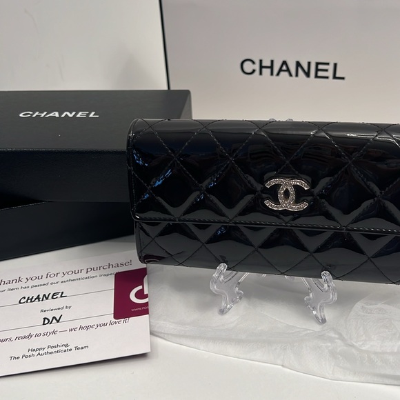 CHANEL BLACK PATENT LONG WALLET With authenticity card and Poshmark COA - Picture 3 of 11